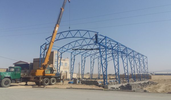 سوله خرپایی صنعتی با طراحی خاص و طول 42 متر در اراک